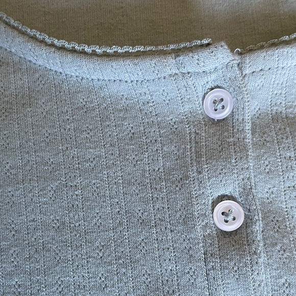 SO Ribbed Button-Front Crop Top in Sage - Picture 5 of 5